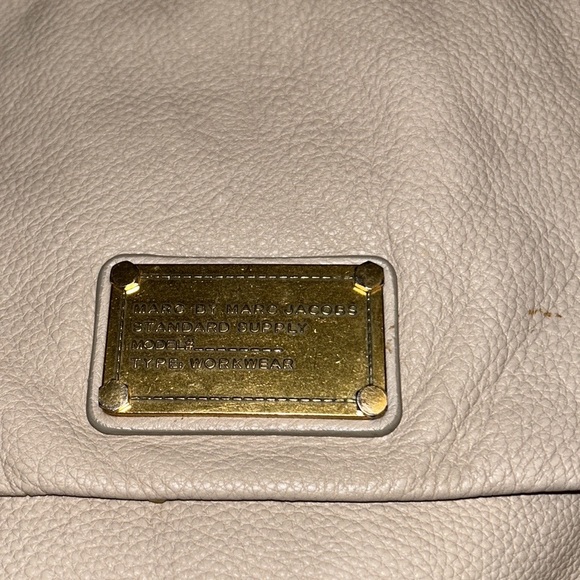 Marc Jacobs Classic Q Lil Utika Ivory Cream Pebbled Leather Satchel Shoulder Bag - Picture 14 of 16